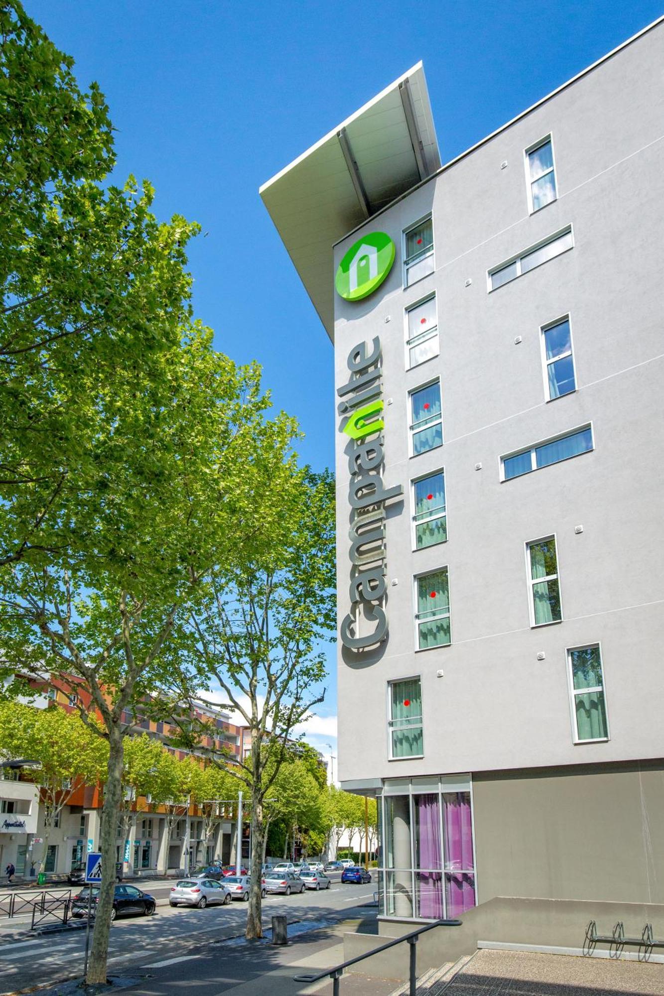 Campanile Clermont Ferrand Centre Otel Dış mekan fotoğraf