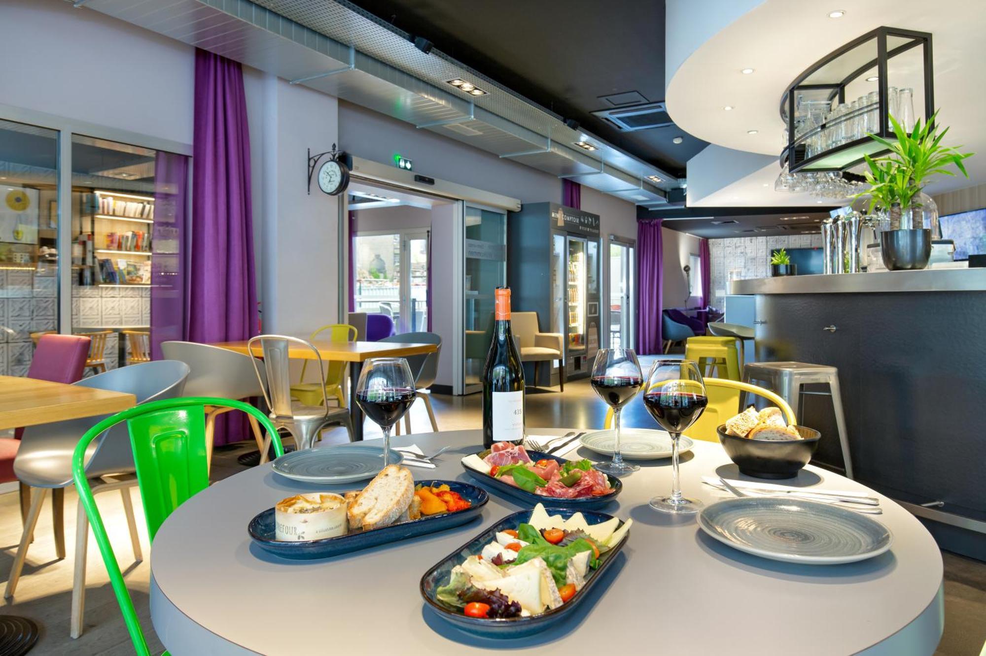 Campanile Clermont Ferrand Centre Otel Dış mekan fotoğraf