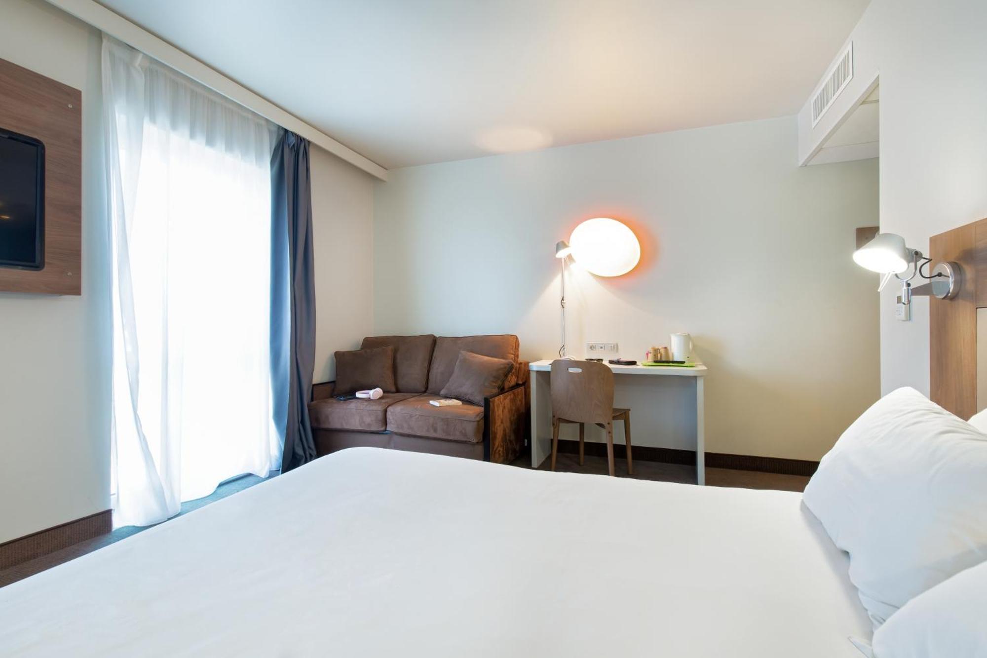 Campanile Clermont Ferrand Centre Otel Dış mekan fotoğraf
