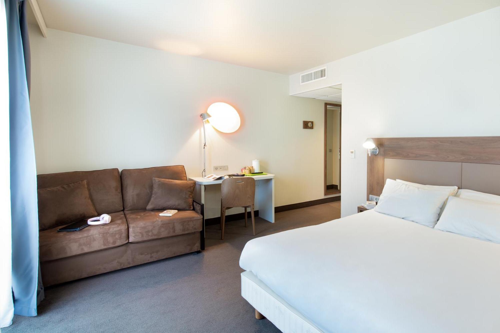 Campanile Clermont Ferrand Centre Otel Dış mekan fotoğraf